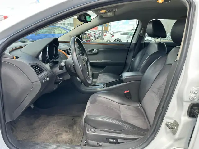 2010 Chevrolet Malibu Platinum EditionRemote StartHeated Seat - Photo 16
