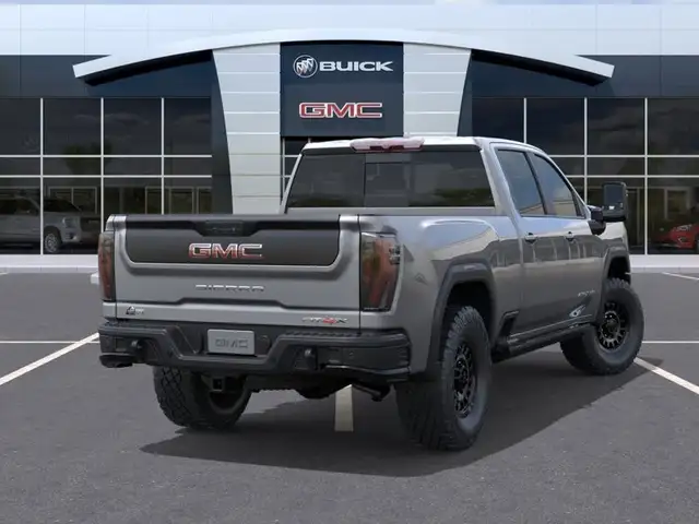2026 GMC Sierra 2500HD - Photo 4