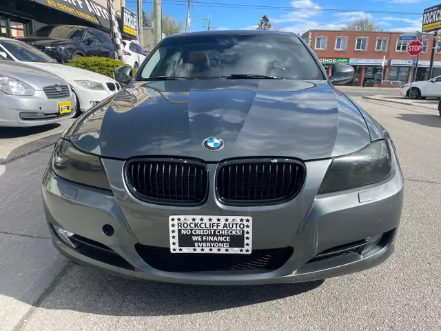 2011 BMW 328 i xDrive - Photo 2