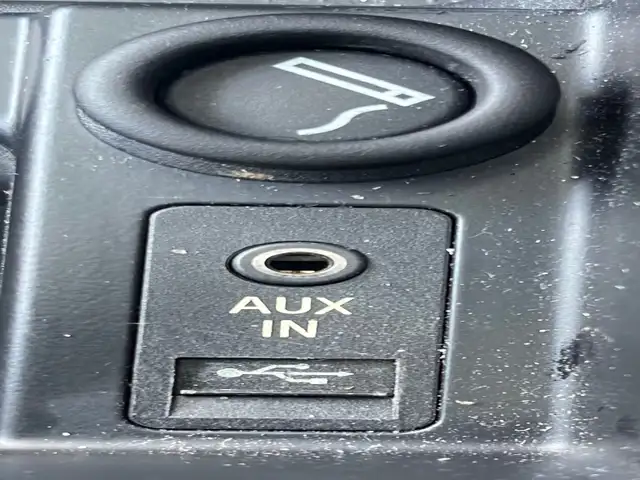 2011 BMW 328 i xDrive - Photo 21