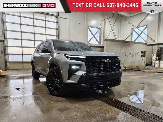 2025 Chevrolet Traverse RS 2.5T AWD | Heated & Cooled Seats