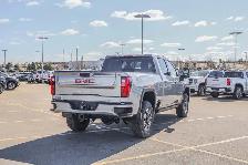 2026 GMC Sierra 3500HD Denali - Photo 9