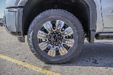 2026 GMC Sierra 3500HD Denali - Photo 13