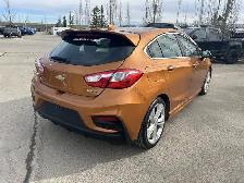 2017 Chevrolet Cruze Premier 1.4L RS Hatchback | Remote Start - Photo 5