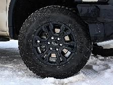 2026 Chevrolet Silverado 1500 ZR2 | Tonneau Cover | Aux Fuel - Photo 5