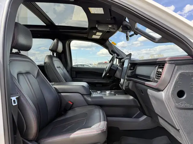 2024 Ford Expedition Limited MAX / LOADED! / 8 PSNGR! / STEALTH - Photo 9