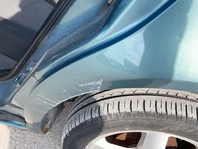 2010 Chevrolet Cobalt - Photo 32