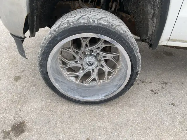 2018 GMC Sierra 2500HD - Photo 8