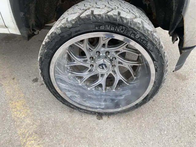 2018 GMC Sierra 2500HD - Photo 9