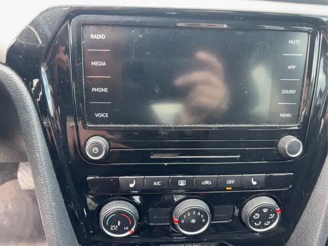 2020 Volkswagen Passat - Photo 14