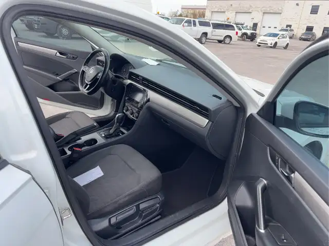 2020 Volkswagen Passat - Photo 17