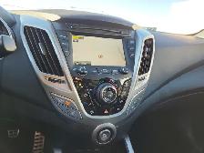 2017 Hyundai Veloster - Photo 19