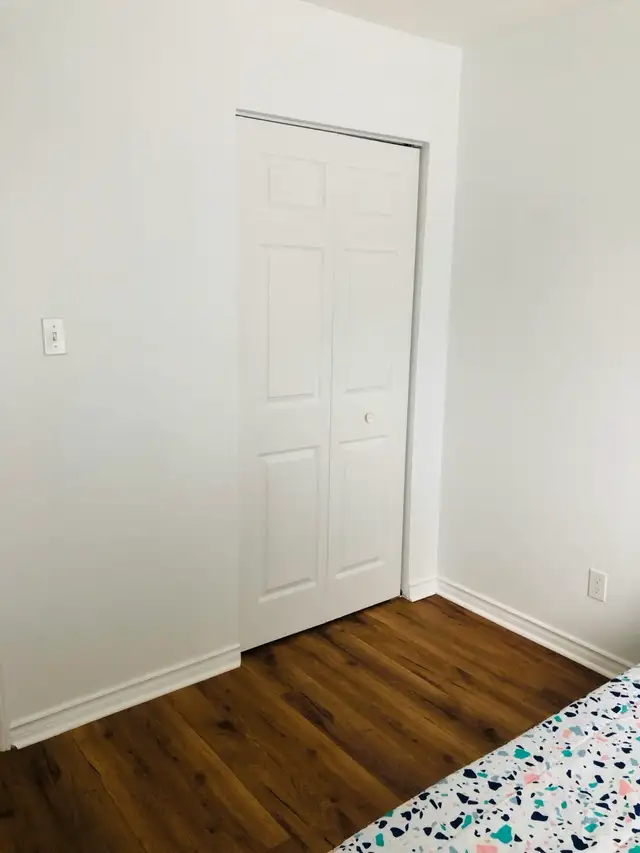 Room for rent In Malton Sharing or Private - Photo 5