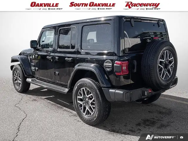 2024 Jeep Wrangler 4DR SAHARA | HEATED SEATS | REMOTE START | - Photo 4