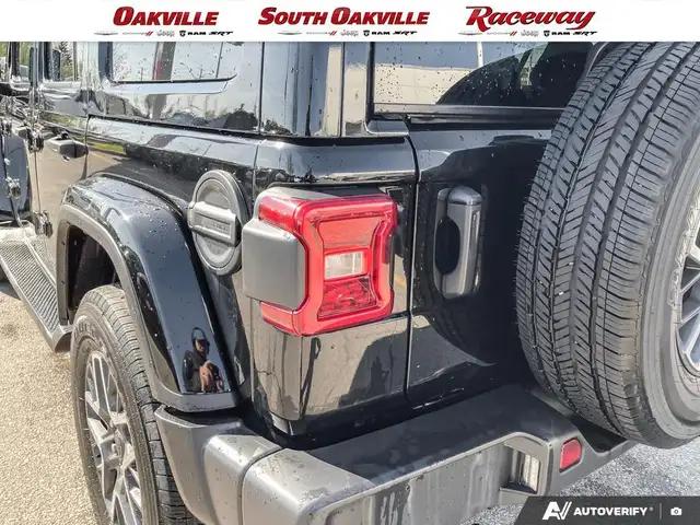 2024 Jeep Wrangler 4DR SAHARA | HEATED SEATS | REMOTE START | - Photo 11