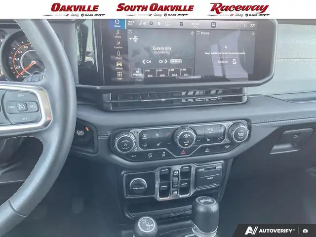 2024 Jeep Wrangler 4DR SAHARA | HEATED SEATS | REMOTE START | - Photo 19