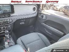 2024 Jeep Wrangler 4DR SAHARA | HEATED SEATS | REMOTE START | - Photo 25