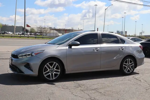 2023 Kia Forte - Photo 3