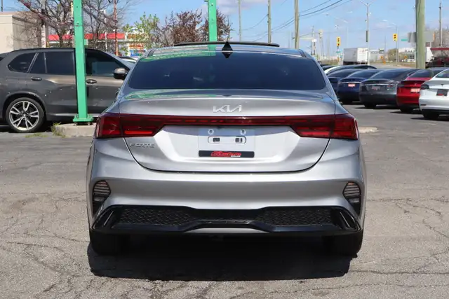 2023 Kia Forte - Photo 6