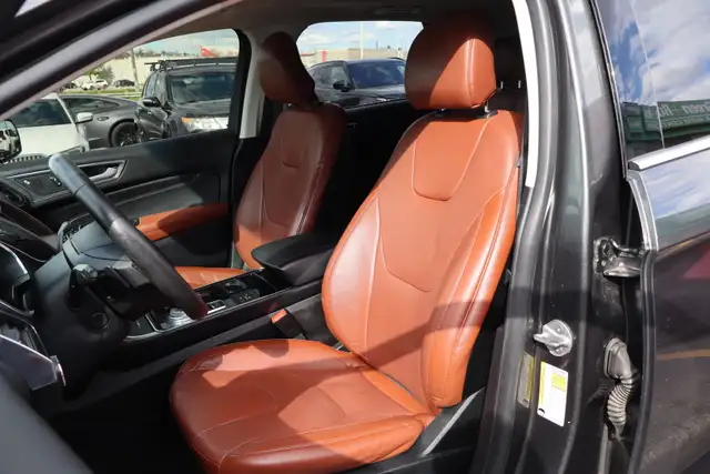2019 Ford Edge - Photo 12