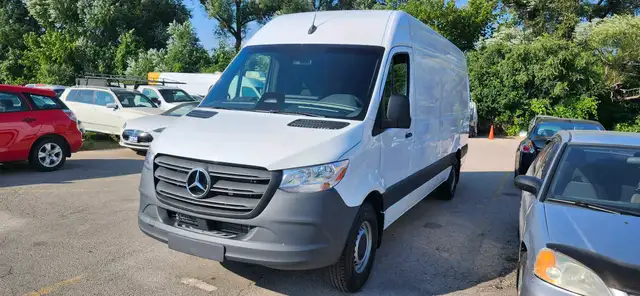 2025 Mercedes-Benz Sprinter 2500 High Roof I4 Diesel 170' - Photo 3