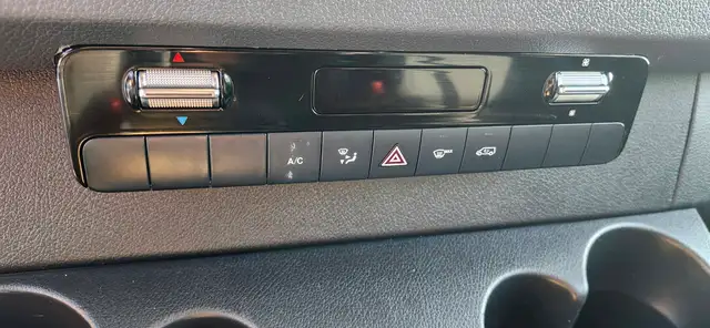 2025 Mercedes-Benz Sprinter 2500 High Roof I4 Diesel 170' - Photo 12