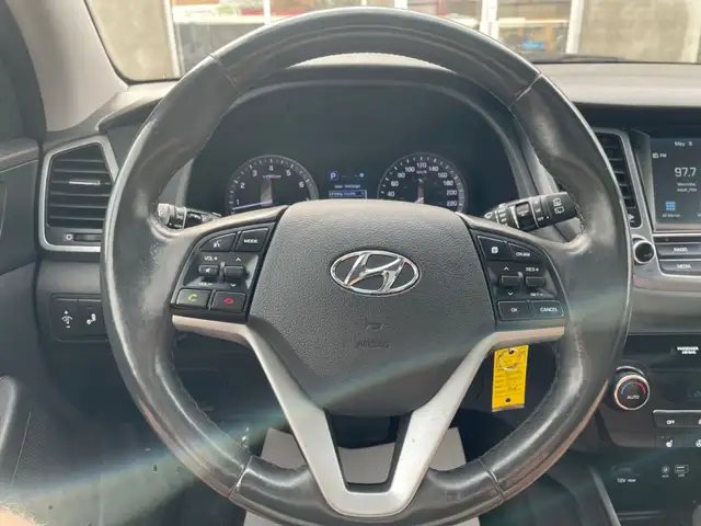2018 Hyundai Tucson SE - Photo 9