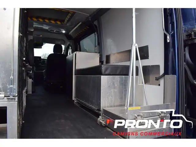 2020 Ford Transit Van AWD  Rack & Bureau Mobile  Voir intéri - Photo 24