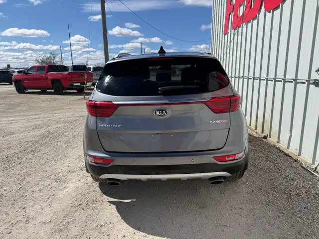 2017 Kia Sportage SX AWD - Photo 3