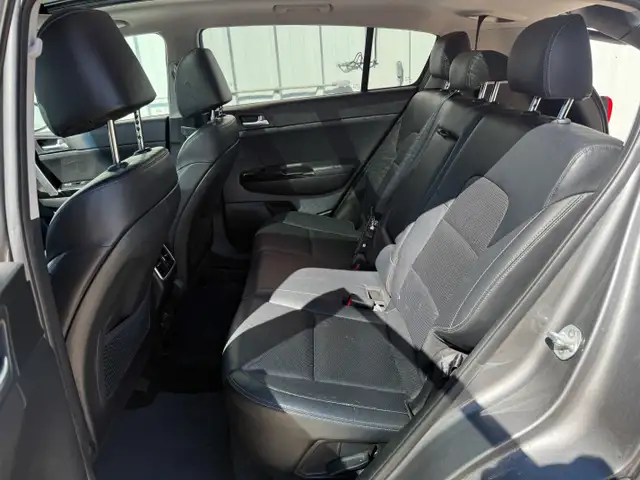 2017 Kia Sportage SX AWD - Photo 9