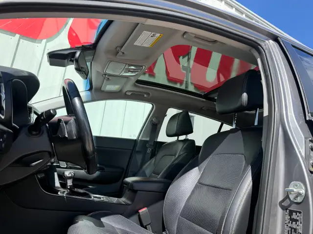 2017 Kia Sportage SX AWD - Photo 12
