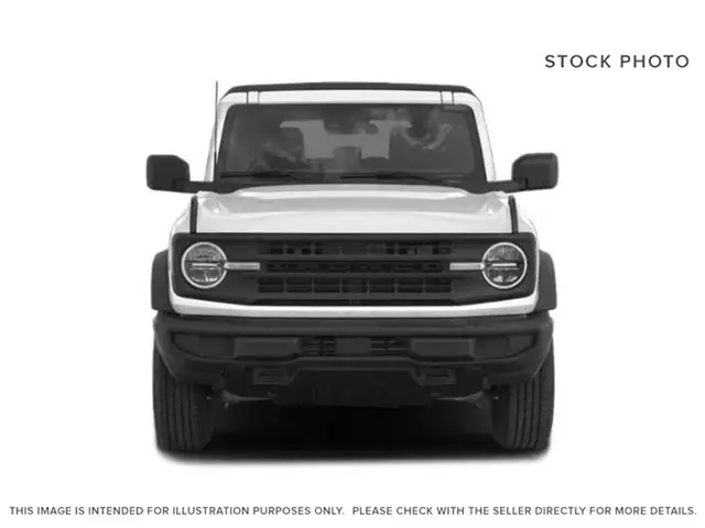 2022 Ford Bronco - Photo 2