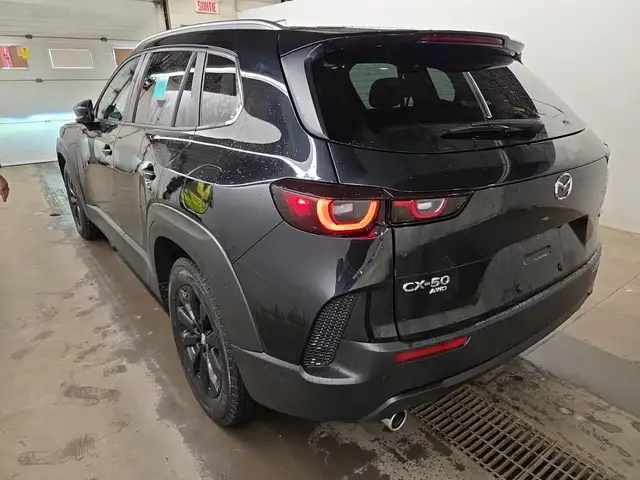 2023 Mazda CX-50 - Photo 4
