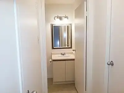 One Bedroom High Rise Condo Rental Unit Available July 15 - Photo 6