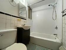 4 1/2 libre inclus chauffage/  l'eau chaude meuble Rosemont - Photo 5