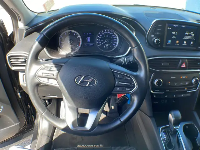 2019 Hyundai Santa Fe Essential FWD - Photo 15