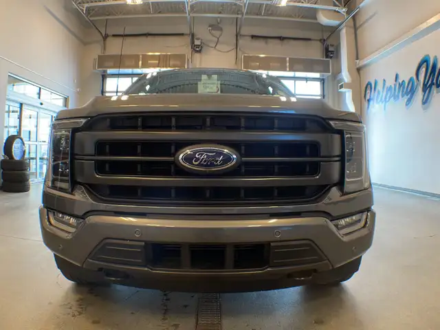2022 Ford F-150 Lariat FX4 502A - Photo 14