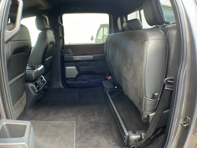 2022 Ford F-150 Lariat FX4 502A - Photo 24