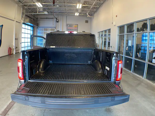 2022 Ford F-150 Lariat FX4 502A - Photo 26
