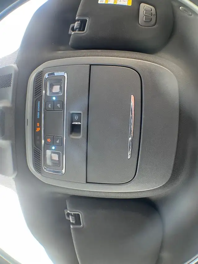 2022 Ford F-150 Lariat FX4 502A - Photo 30