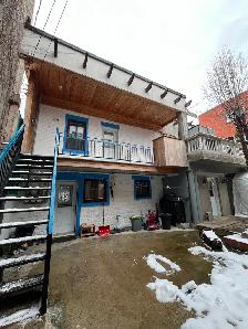 Grand 7 1/2 près du métro  | 4 chambres    terrasse   electros