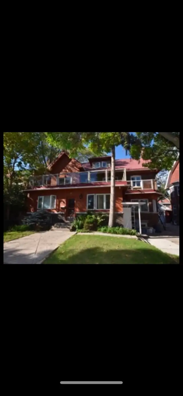 High Park Blvd-Roncesvalles Beautiful Bright Spacious 1 Bdrm - Photo 7