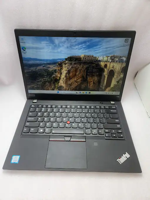 Lenovo Think Pad Yoga (Gen 2)Core i5 11gn 2.4ghz8gb Ram - Photo 2