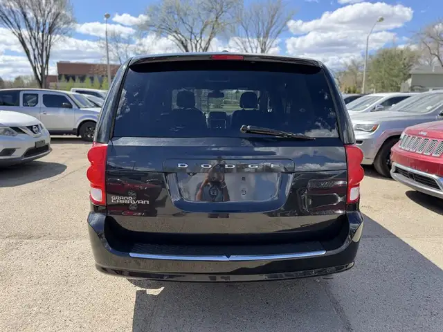 2019 Dodge Grand Caravan SXT - Photo 5