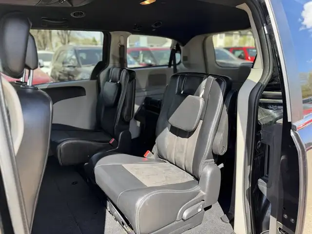 2019 Dodge Grand Caravan SXT - Photo 10