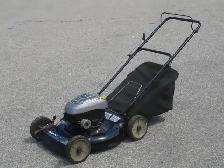UP FOR SALE TODAY 3 IN 1 22' MURRAY 550 SERIES   BAG LAWNMOWER!