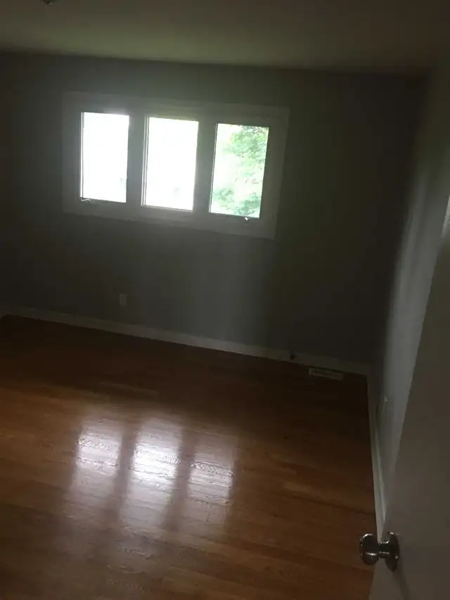 Room for Rent - Photo 3
