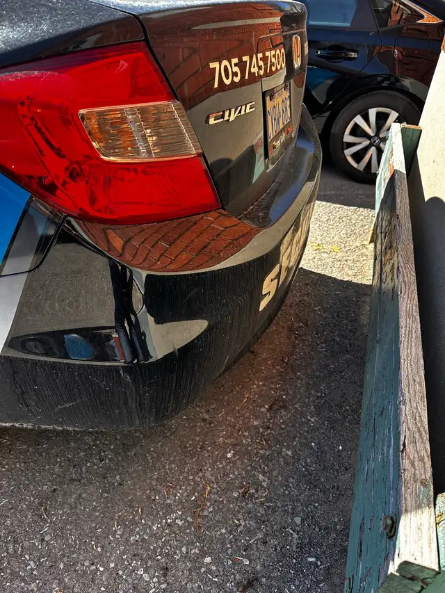 2012 Honda Civic LX - Photo 6