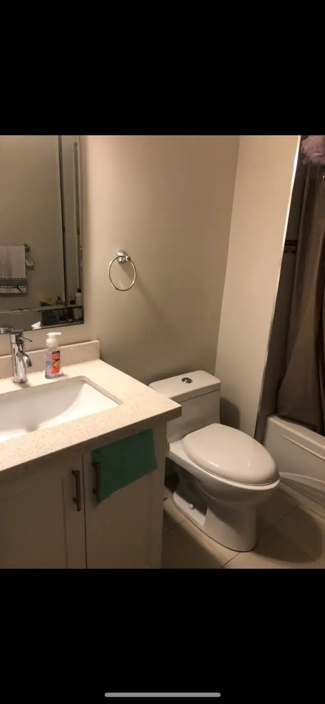 CLOSE TO SENECA COLLEGE-ONE BIG ROOM FOR RENT - Photo 3