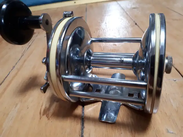 Garcia Mitchell 624 Fishing Reel